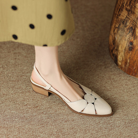 ✨🔥👡【Nowość ze zniżką】2025 Damskie sandały z miękkiej skóry z ostrym czubkiem